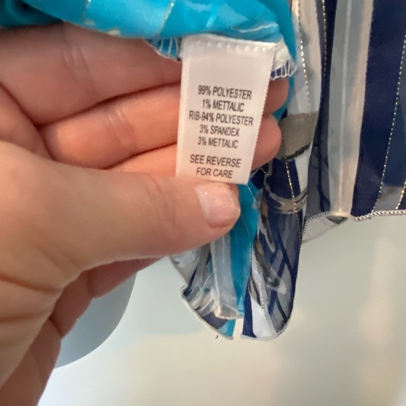 NWOT Beautiful Resort Sheer Wrap top stripped with monstera leaf & shimmer M - Picture 9 of 9